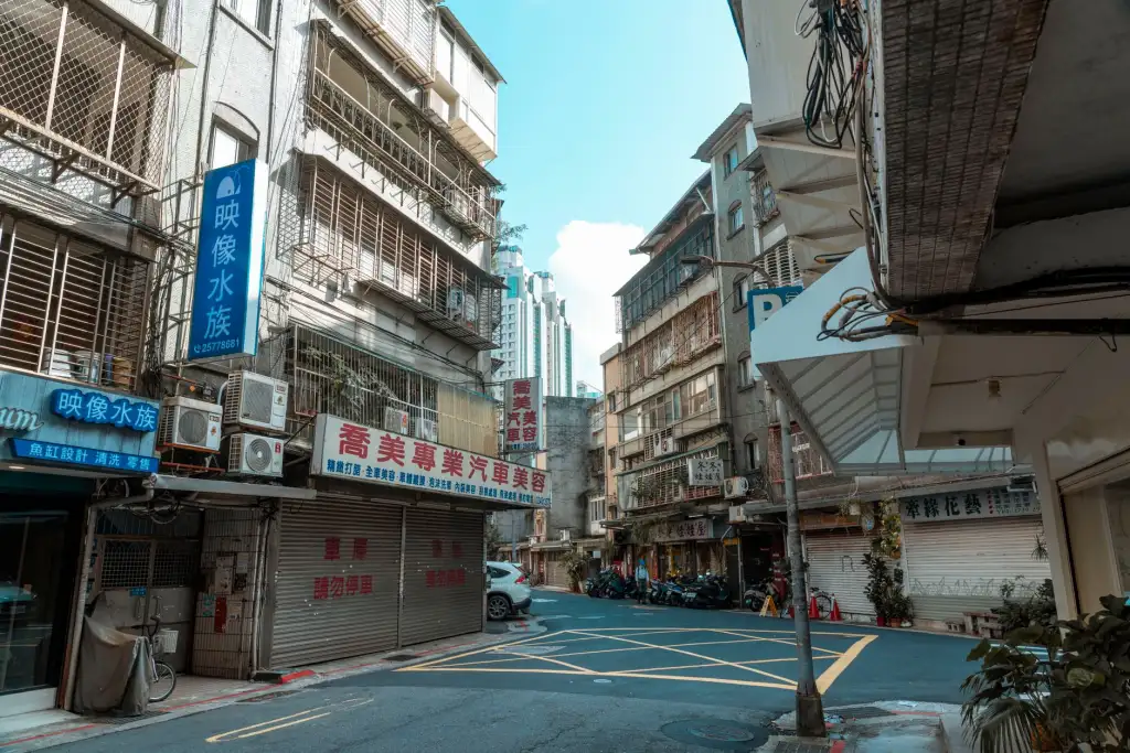 海南中小企业数字化转型：软件开发与小程序定制实践指南