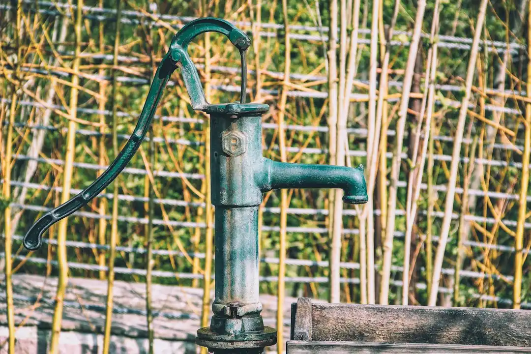 小程序开发功能对比：屿曦诚助力海口商家线上运营